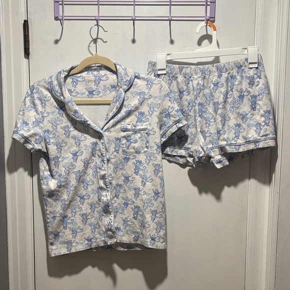 ‼️LOVESHACKFANCYxROLLER RABBIT pj set‼️ - Picture 1 of 7